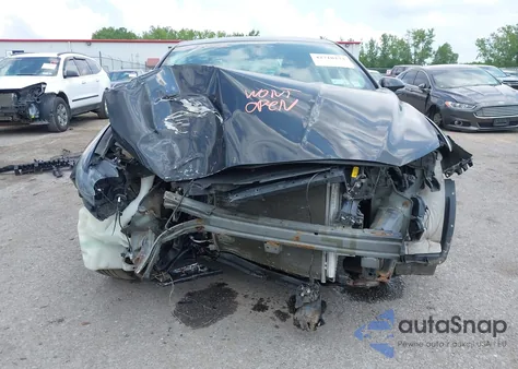 2014 Ford Fusion Se z USA, uszkodzony, nr VIN 1FA6P0H75E5364289